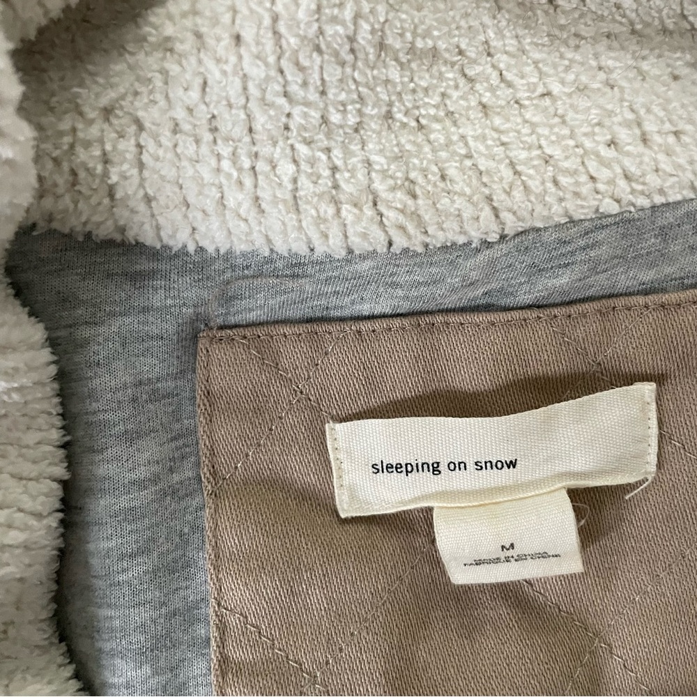 Sleeping on Snow Anthro Jacket - Picture 4 of 8